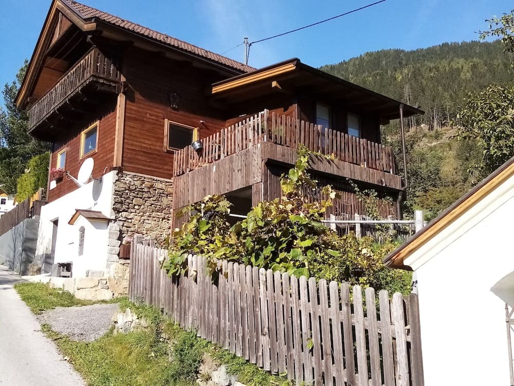 Welcoming Holiday Home near Ski Area in Rangersdorf Featured Image