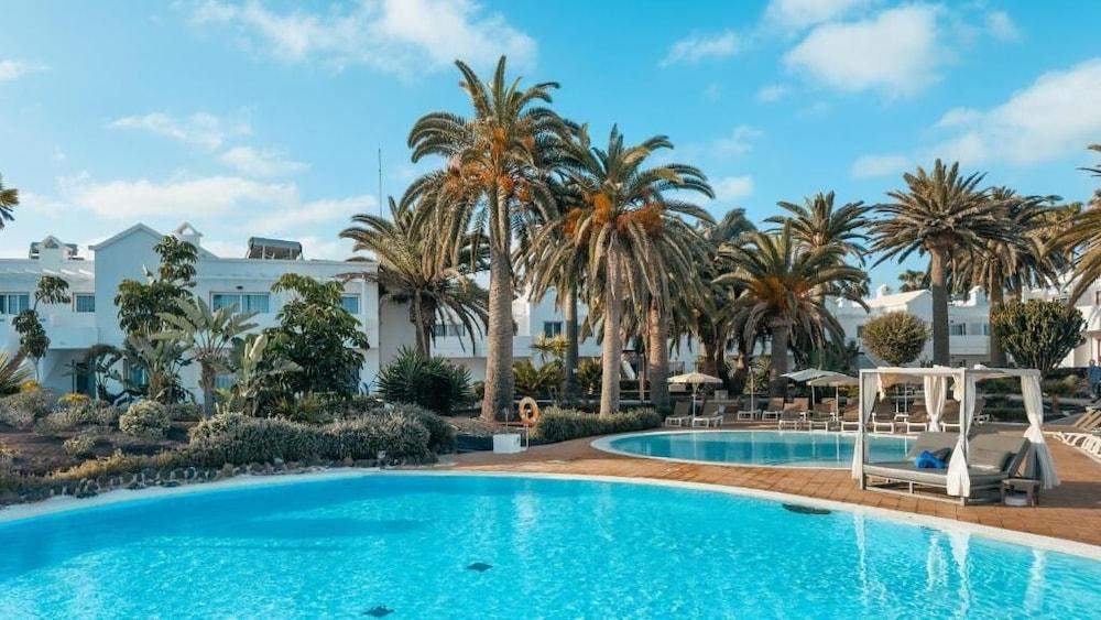 لابراندا كوراليخو فيليدج  - شامل جميع الخدمات زحليقة مائية