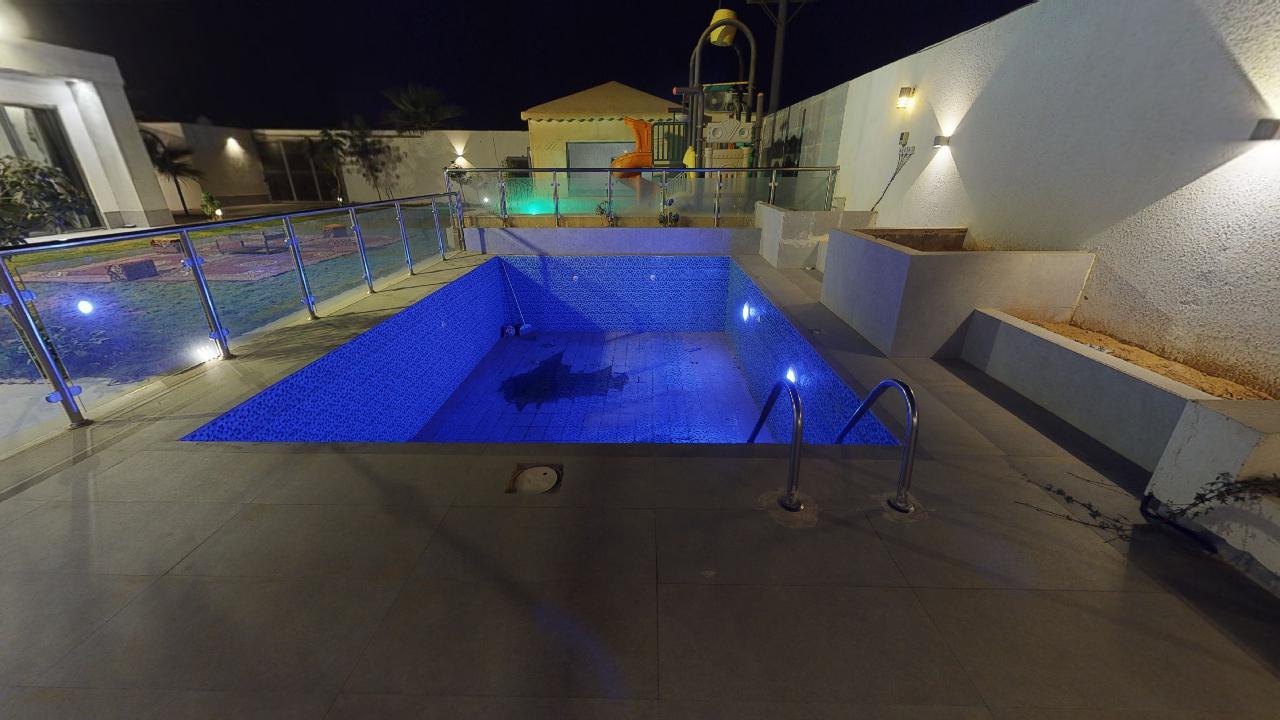 Comfy Chalet with Comfortable and Simple Furniture | 1246 Featured Image