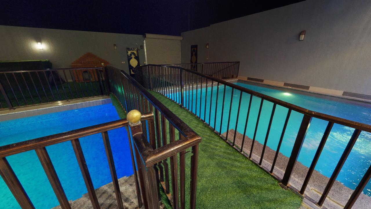 Amazing Chalet with Grass Lawn | 1009