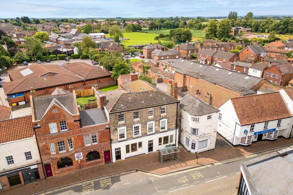 1 ب دارومرمودرن ليفينج إن ذي أولد بانكا اهشيل المنطقة الخارجية