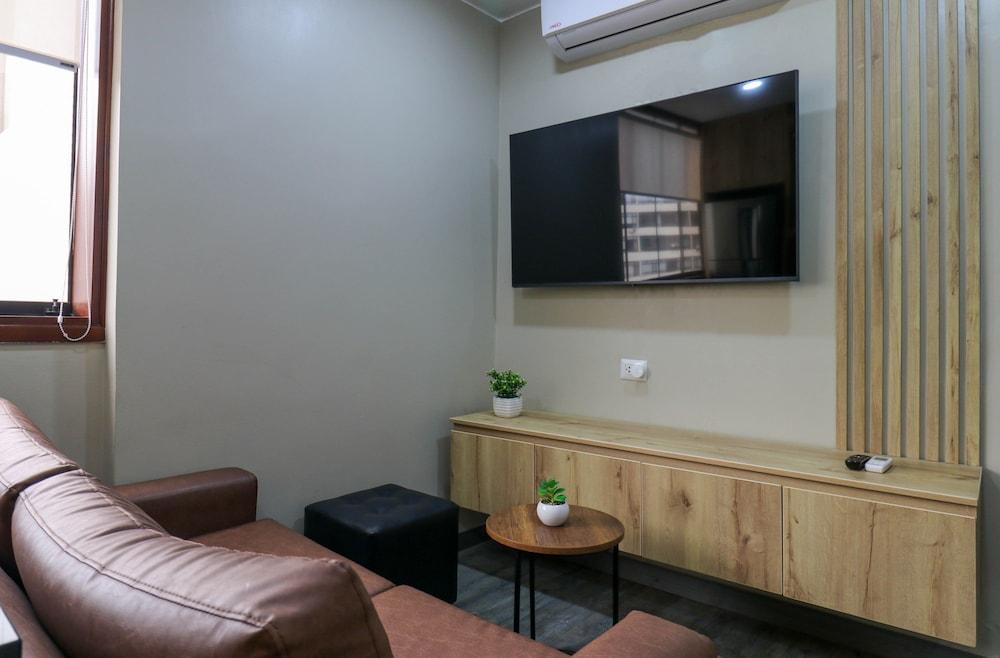 Marvelous 1BR With AC in San Isidro Room
