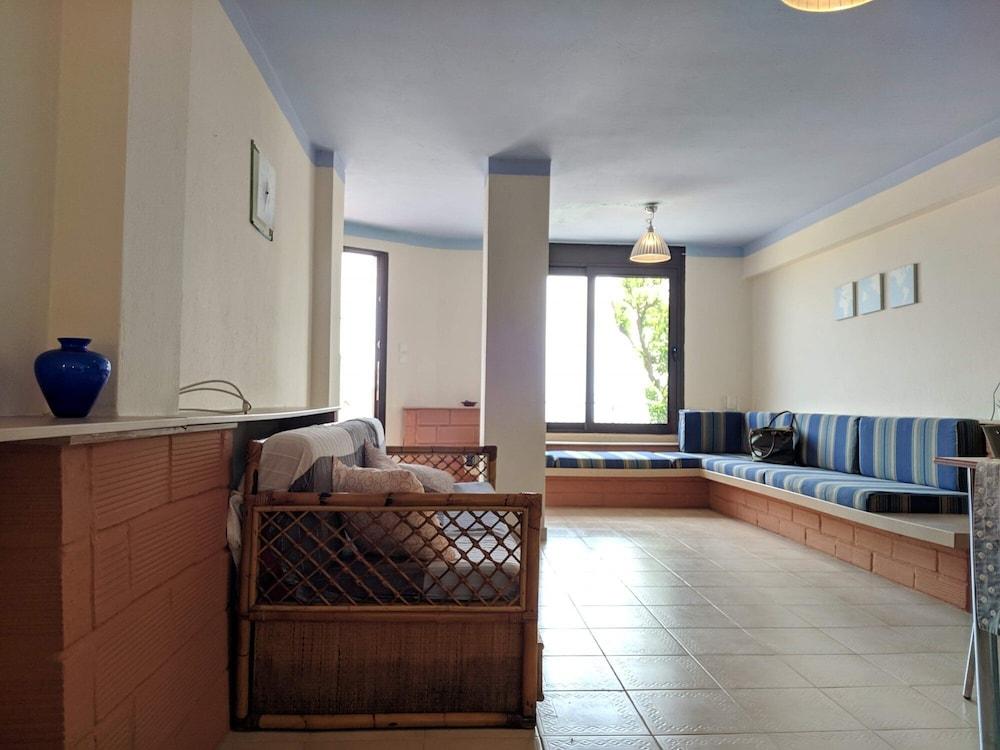 Zennova 2 Mount Athos Sea View Room