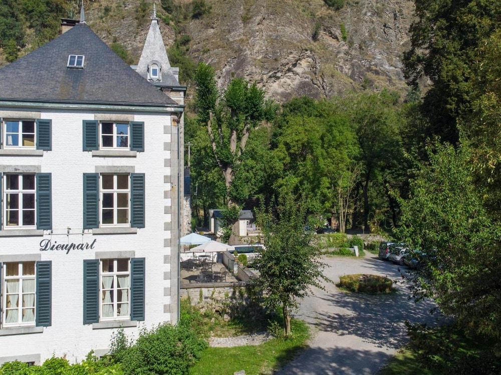 لافيلي أبارتمنت إن إيوايل نير ريفر المنطقة الخارجية