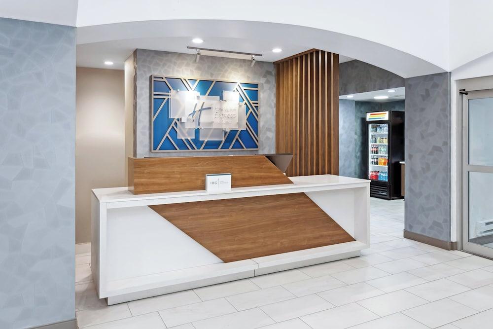 هوليداي إن إكسبرس آند سويتس بيكين (بيوريا أري) باي آيتش جي المنطقة الخارجية