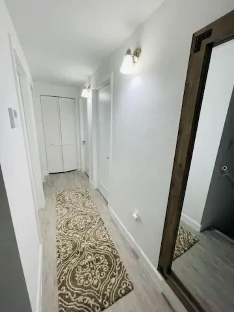 كومفرتابل أوروبيان ستايل هوم 1 بد رومز 4بار ان ممباما ي ايٕ إو فر- 1ر3670 تفاصيل الفندق من الداخل