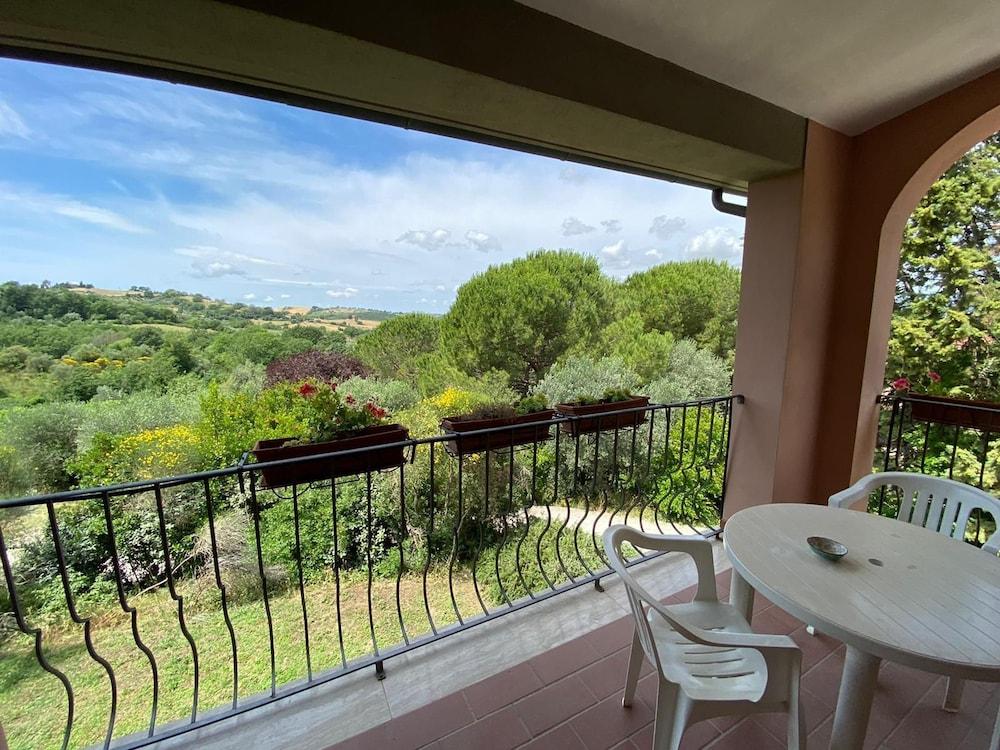 إل ميلوجرانو كانتري هاوس