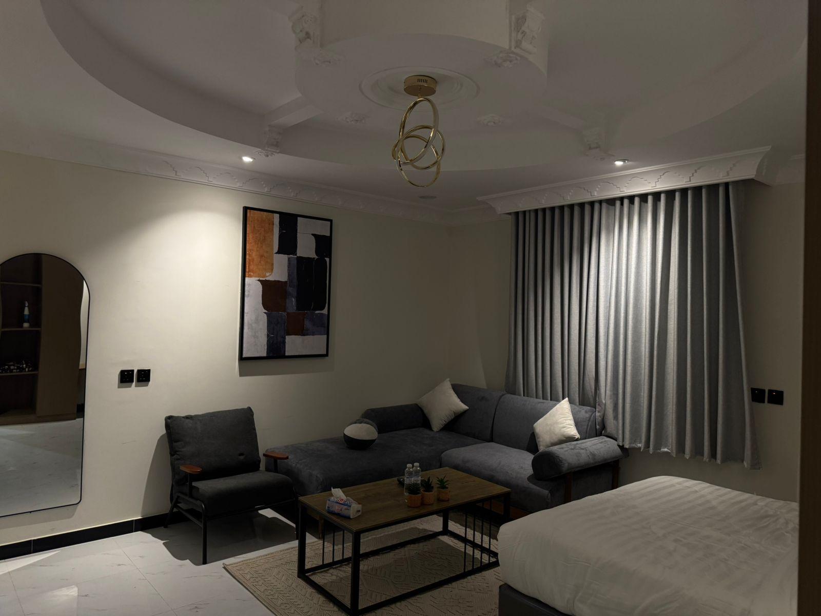 Elegant Studio with Self Check-in | 5683 Bedroom