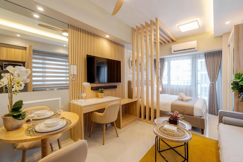 Sleek and Stylish 1br in Mall Of Asia Complex Featured Image