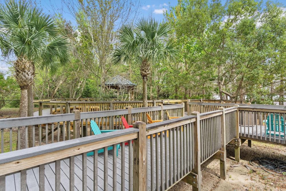 رينو فاتد كوندو 2ميل آواي فروم ديسني سطح مشمس