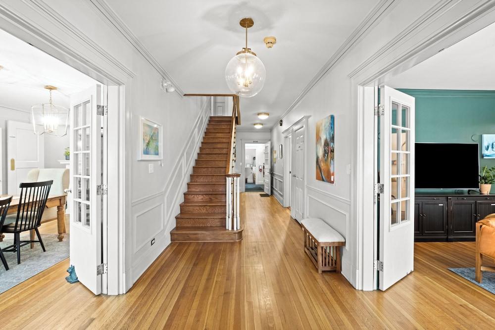 ساوثمورلاند أون ذا بلازا آن أوربان إن منطقة الاستقبال