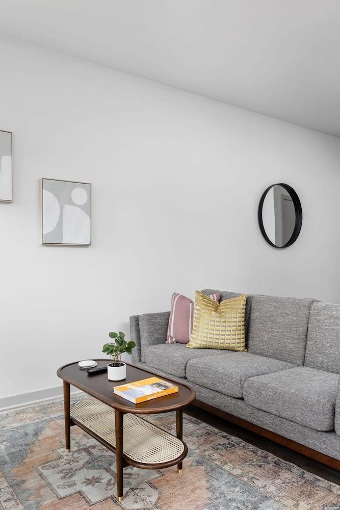 كوزيسويتس أون ماس ويذ جرادج باركينج 8 غرفة