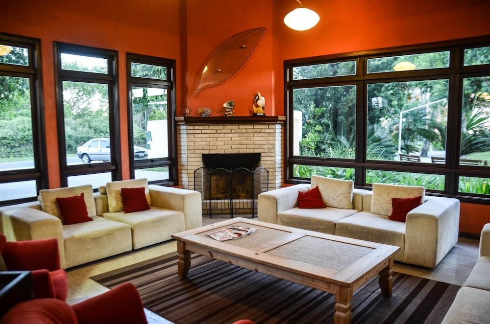 غواريتا بارك هوتل داخلي