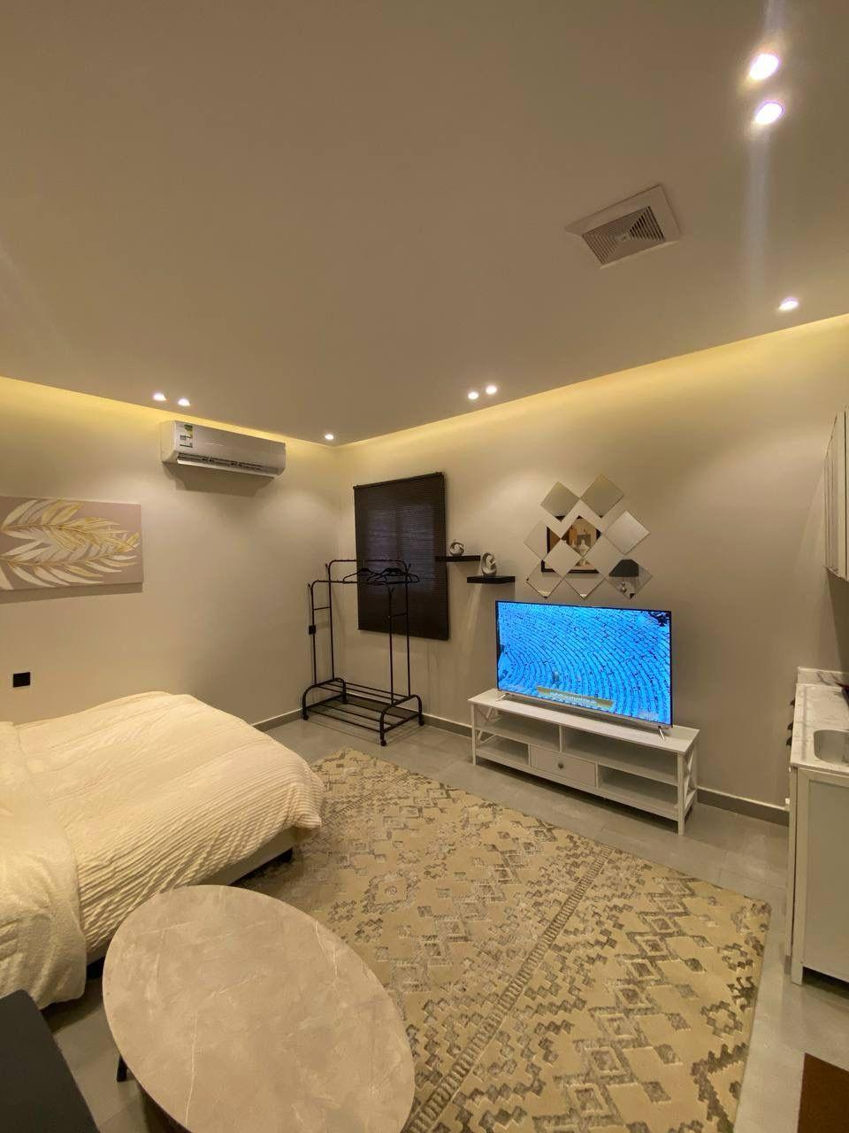 Amazing Studio with Self Check-in | 5583 Bedroom
