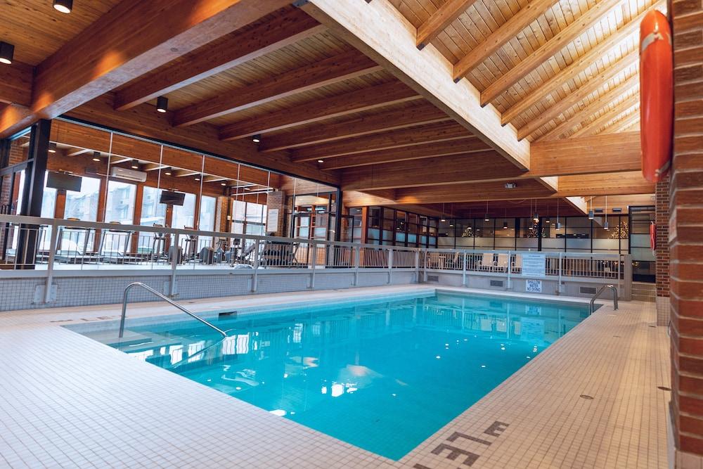 Valhalla Hotel & Conference Centre Waterslide