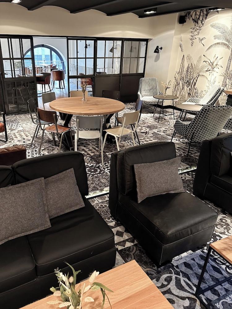 هوتل برلينر هوف باي كوفي فيلوز هوتلز منطقة الانتظار في الردهة