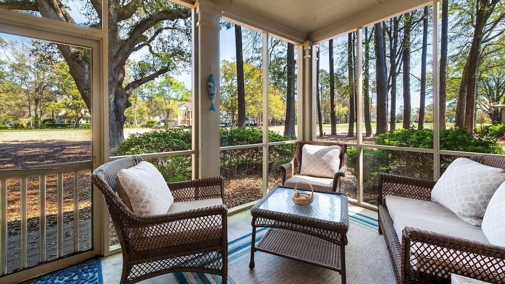 كوم ريلاكس آت فينالي بايرز 2 بد روم كوندو باي ريدآونينغ المنطقة المحيطة بالمنشأة