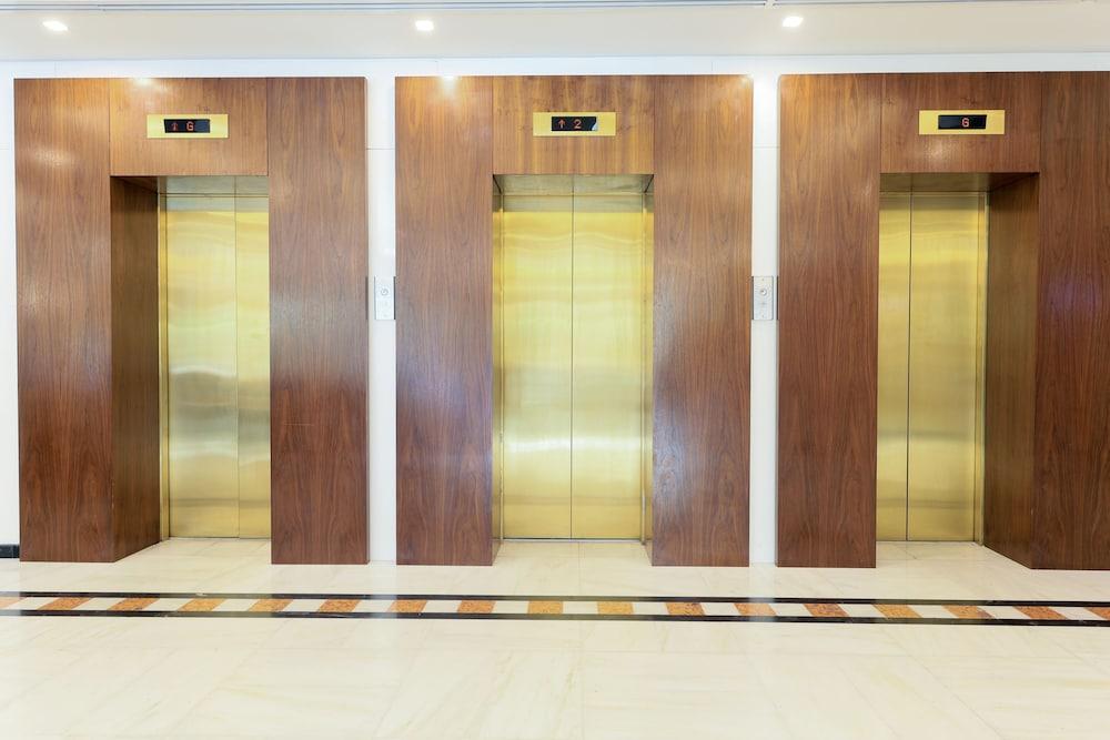 فندق ذا جورج أوتيل من سافرون، خور دبي داخلي