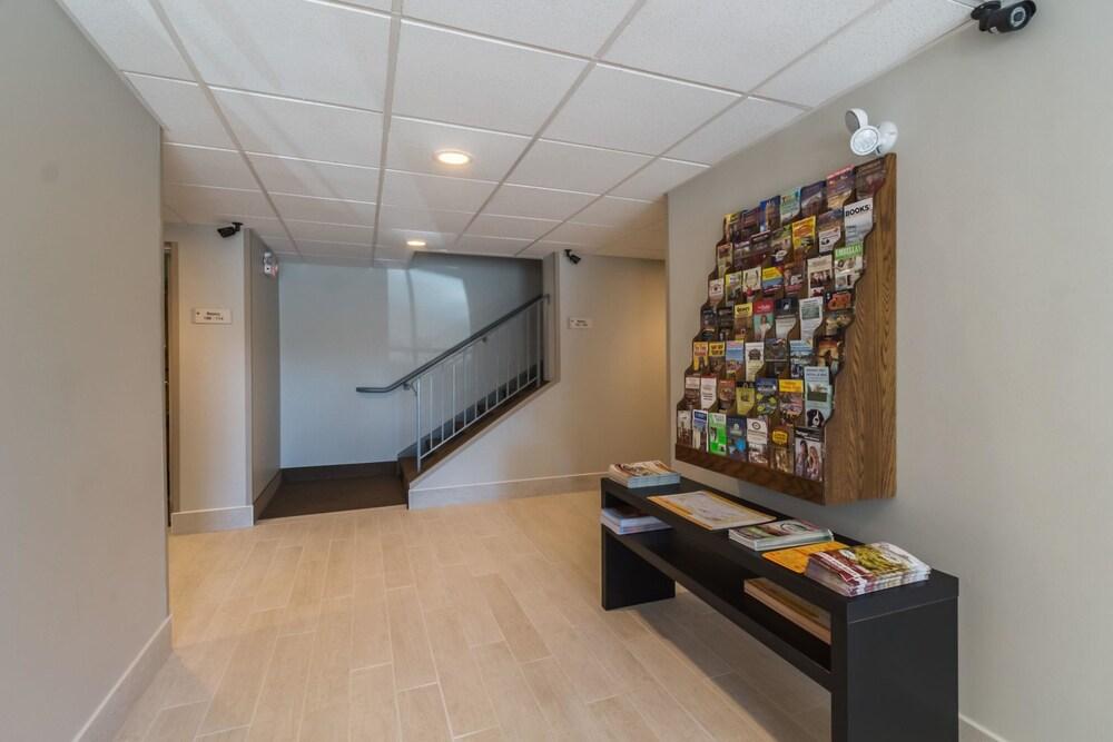 إيكونو لودج هاريس بيرج - ساوث ويست أوف هيرشي إريا الردهة