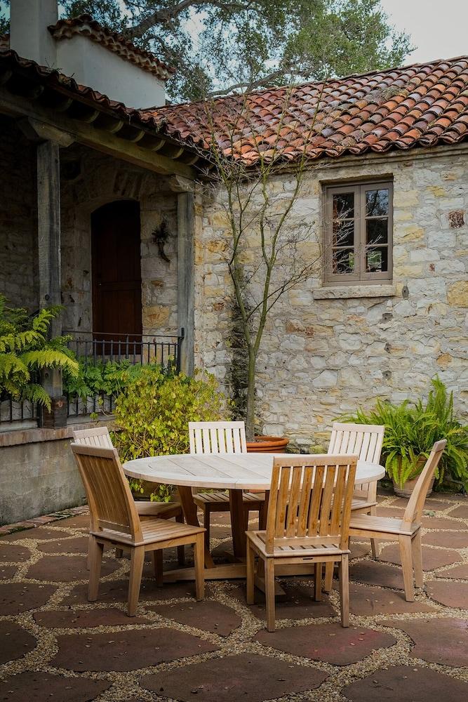 هولمان رانش إيستايت فاينيارد آند وينري المنطقة الخارجية