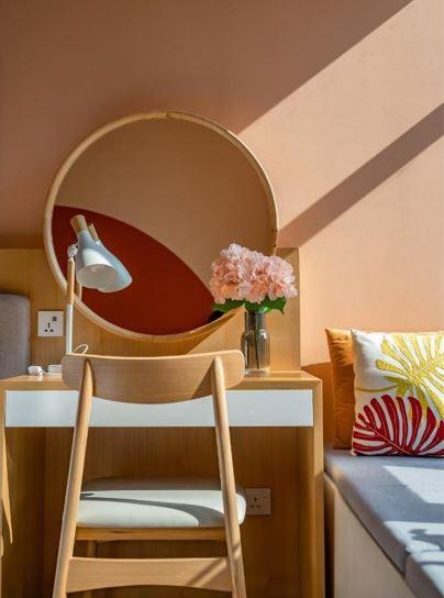 سيلونز سويتس كيه إل سي سي باي بيرفيكت هوست أخرى