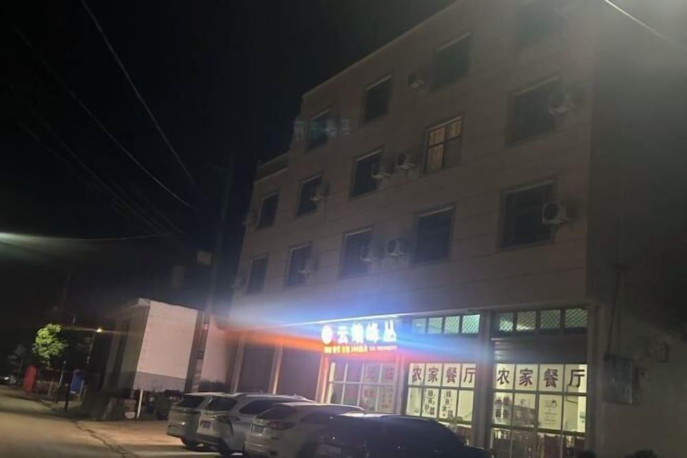 Yunduan Fengcong Guesthosue Exterior