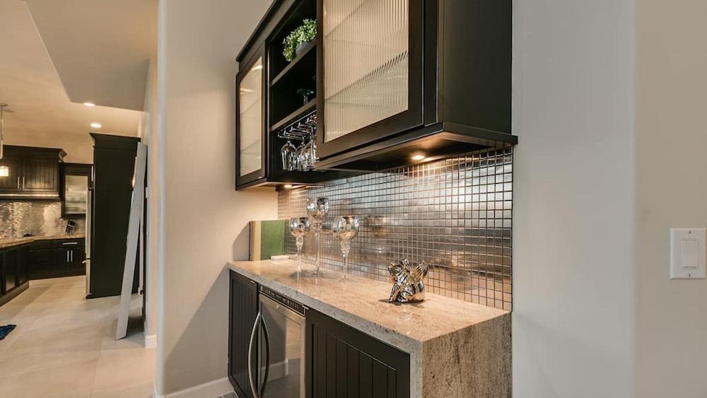 لاكشري كونتمبوراري سانكتواري ب/ بول آند فيوز! داخلي