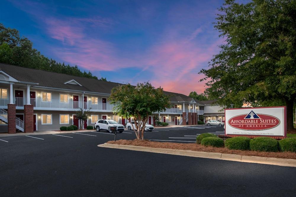 آفوردابل سويتس ويلسون