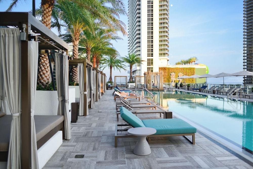 40th-Floor Gem Top Views & Amenities Waterslide
