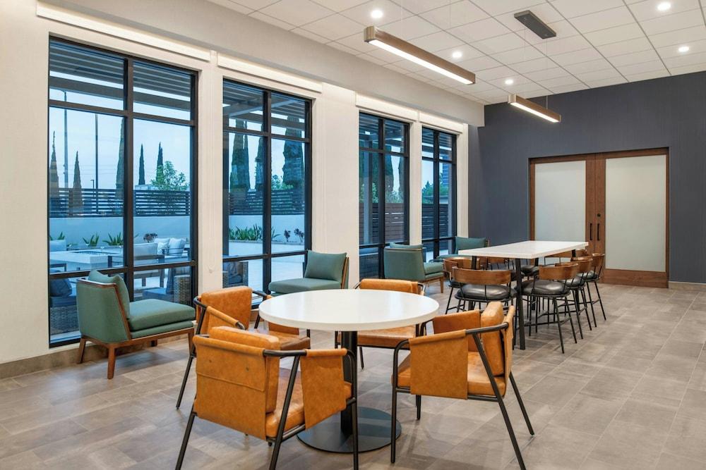 كورتيارد باي ماريوت سان بيرناردينو لوما ليندا الردهة