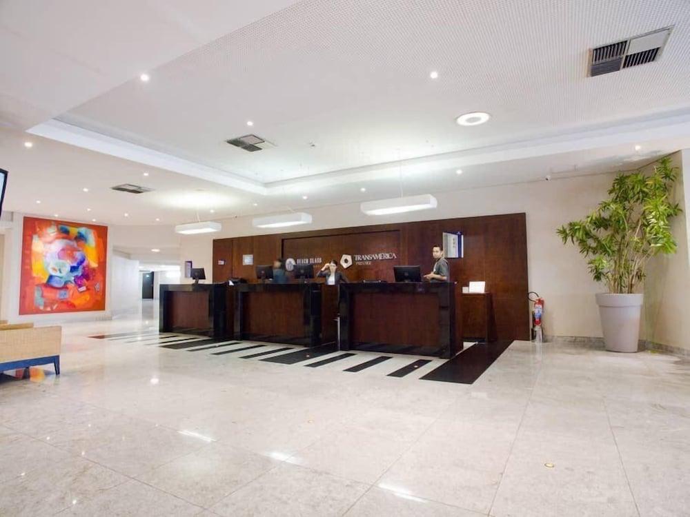 هاي بيتش فلاتس - إنترناشونال