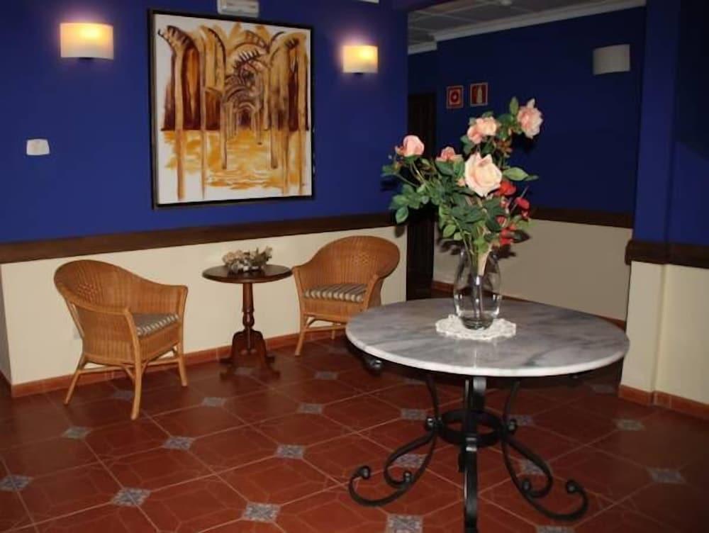 أوتل بوسادا ديل كوردوبيز الردهة