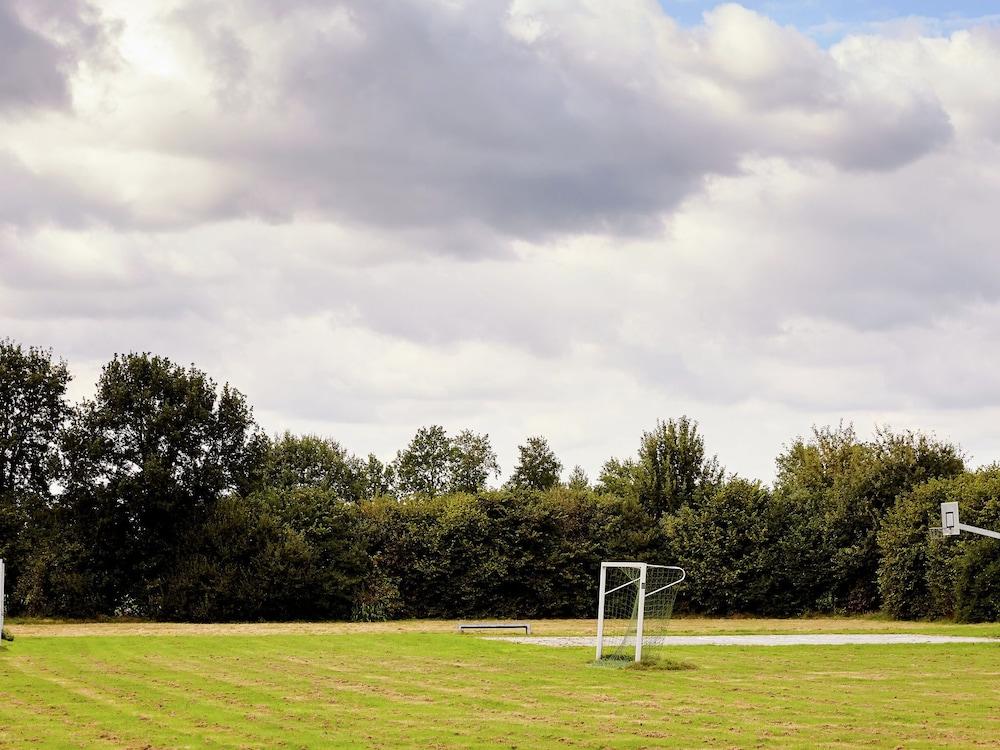 An Atmospheric Guest House on the Grounds of a Farm House in Eexterzandvoort Exterior