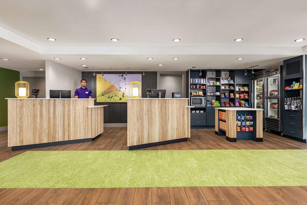 سبارك من هيلتون جيرمانتاون واشنطن العاصمة شمالًا منطقة الاستقبال