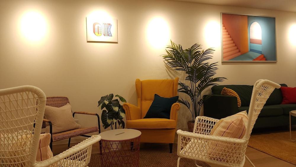 أكرو كابسول هوتل نامبا دوتونبوري الردهة