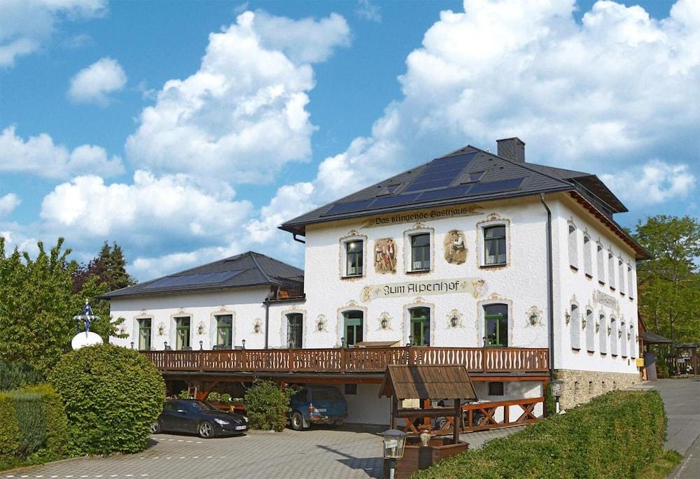 هوتل ألبينهوف داس كلينجيند جاست هاوس المنطقة الخارجية