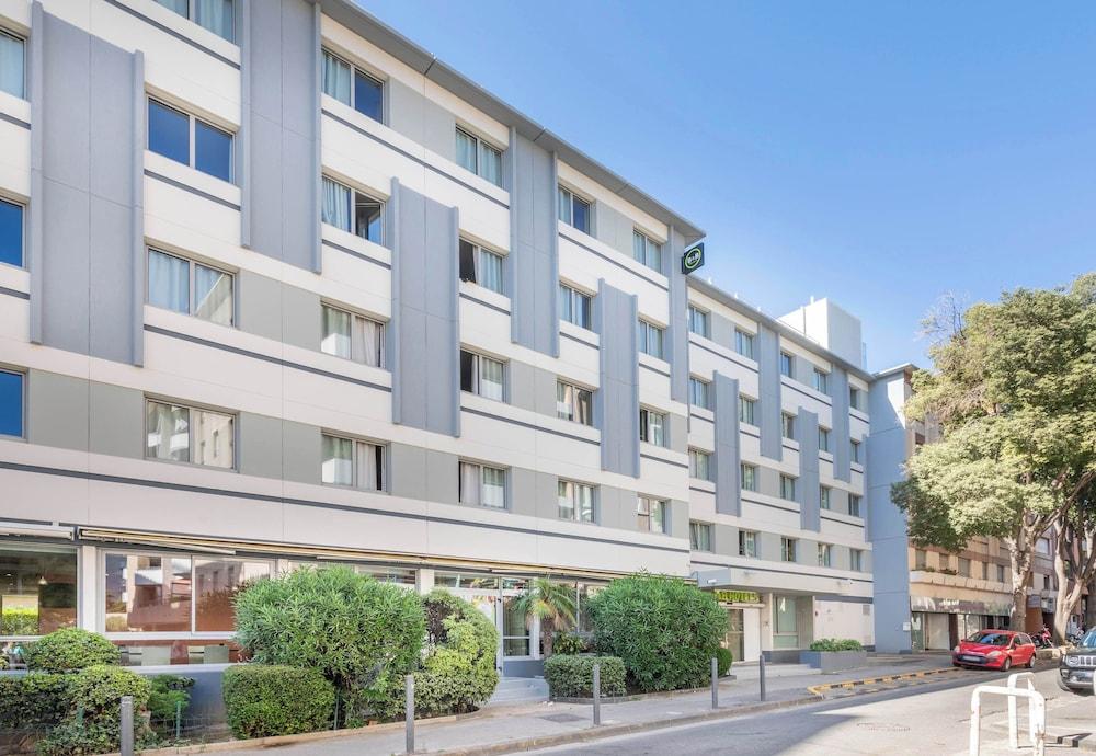 بي آند بي هوتل مارسي برادو بارك ديز إكسبوسيشين الصورة الأساسية