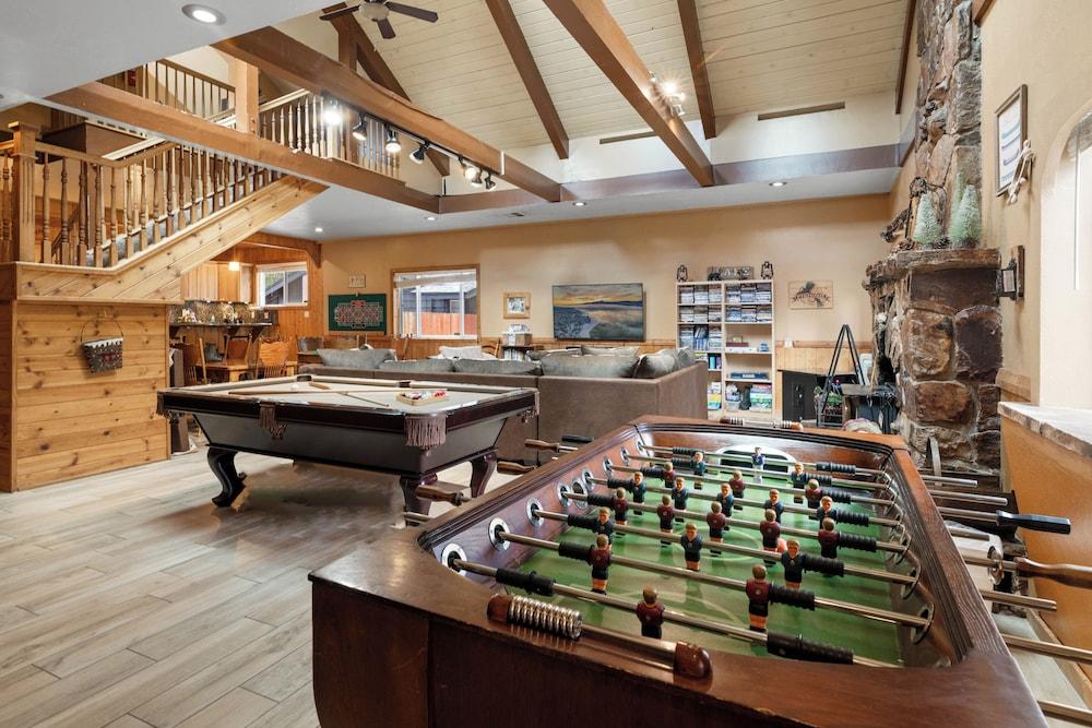 Bear Family Cabin