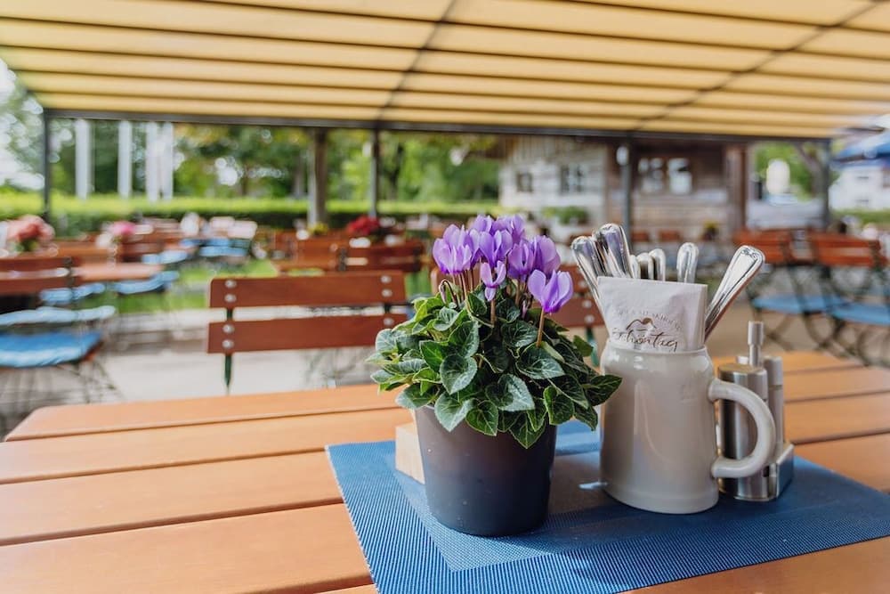 Landgasthof Hotel Schöntag & Steak House Exterior