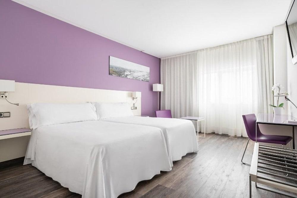 إكس كورونيا