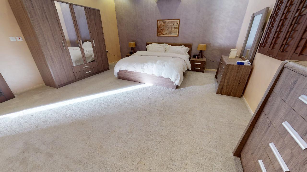 Comfy Chalet with Comfortable and Simple Furniture | 905 Bedroom