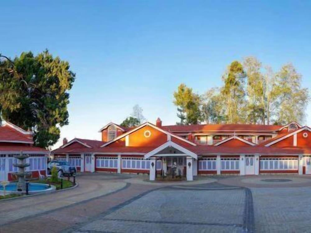 فينكا ويست داونز هيرتيدج ريزورت، أوتي المنطقة الخارجية