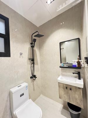 دى ار زيد سى اكس-894 اوه ار ايه اس ايه ستيودو أخرى