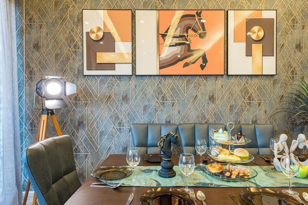 4-10باكس بينتهاوس 5 مين تو بافيلين ي ك ل داخلي