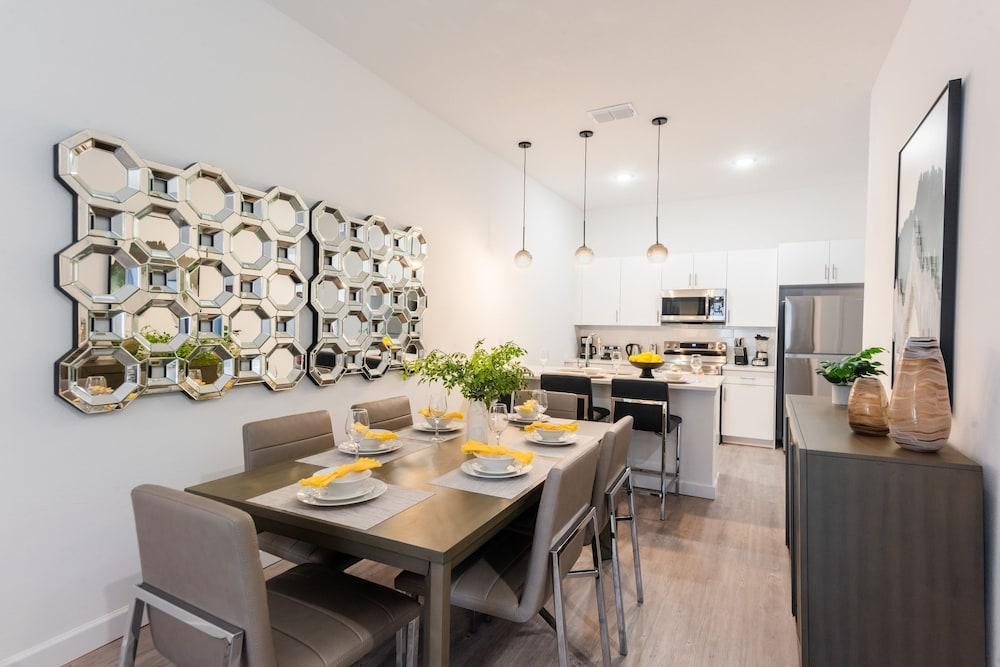 Parkside Serenity by Avantstay Private Pool Room