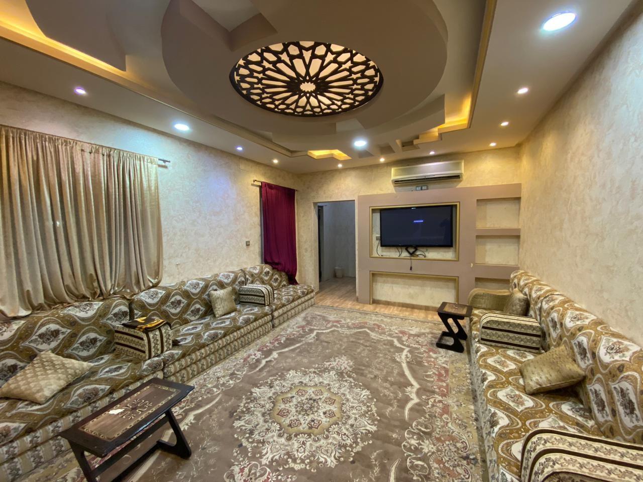 Amazing Chalet with Comfortable and Simple Furniture | 3674 Indoor majlis