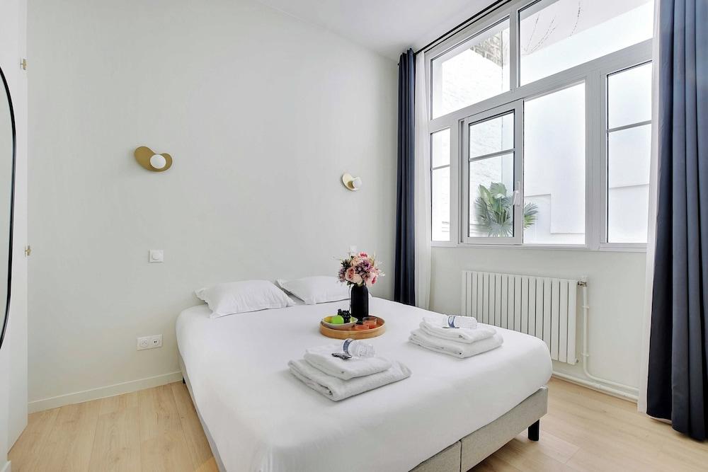 ماجنيفيسينت أبارتمنت - 2بدرو/26بي - بوجرينيل غرفة