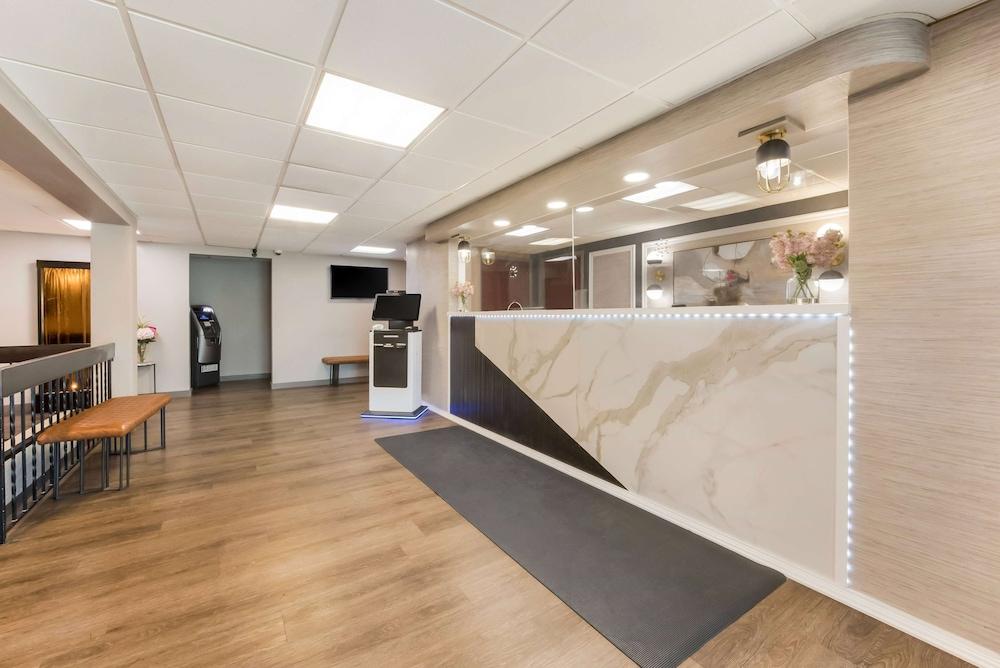 بايمونت باي ويندام ويستامبتون الردهة