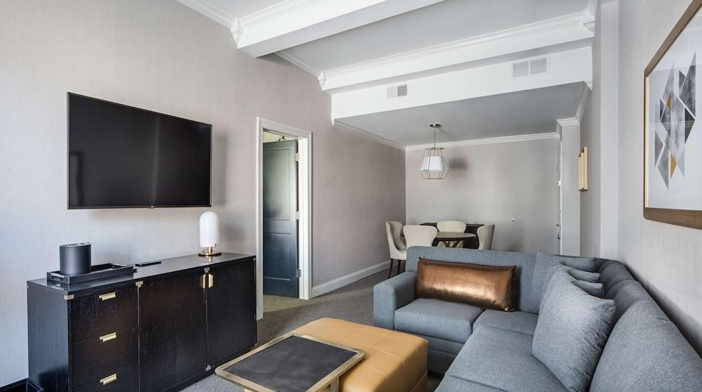 ذا ساير هوتل ليكسينجتون، تابيستري كوليكشن باي هيلتون غرفة