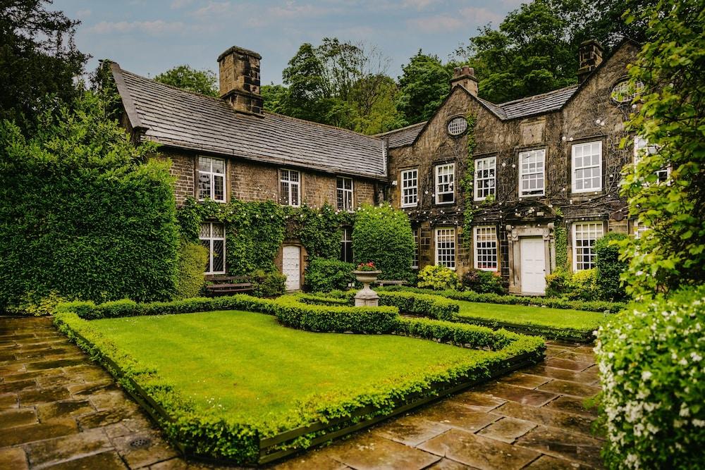 Whitley Hall Hotel